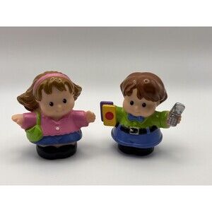 Fisher Price Little People Family Lot Mom and Dad (2008) Retired